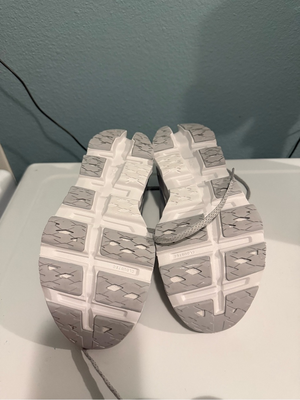 On Running Cloudmonster 3 Lightweight Running Shoes - White/Frost - Picture 6 of 6